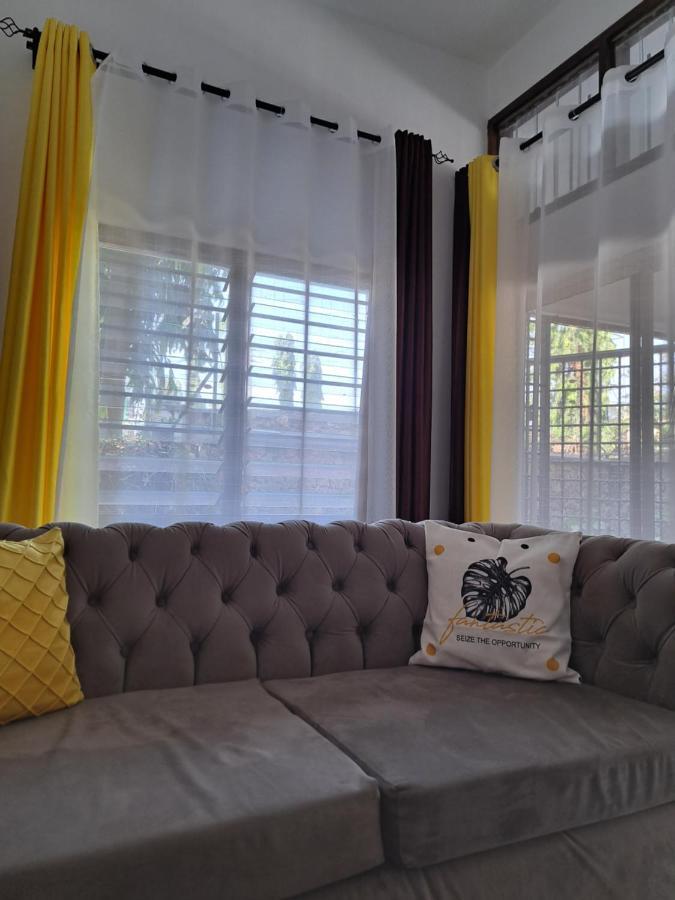 Halisi Stays 1Bed Near Sgr/Airport 몸바사 외부 사진